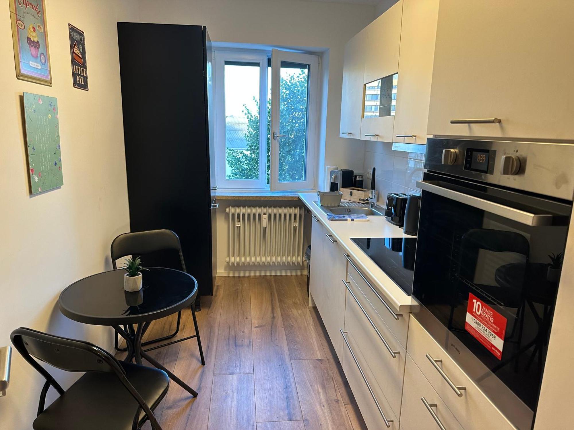 Mm Lodge - Apartments In Innenstadtlage Mit Parkplatz Augsburg Eksteriør bilde