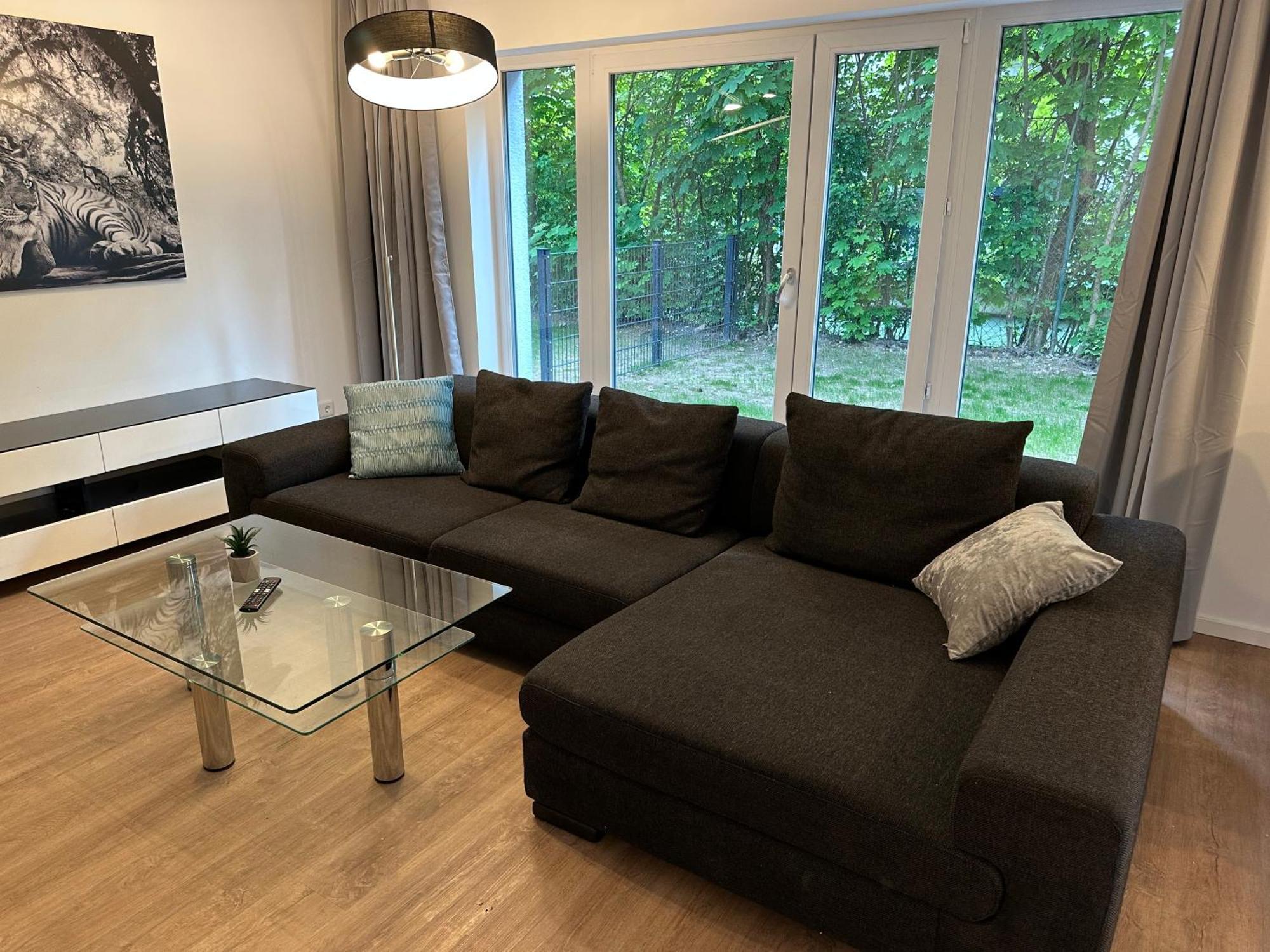 Mm Lodge - Apartments In Innenstadtlage Mit Parkplatz Augsburg Eksteriør bilde